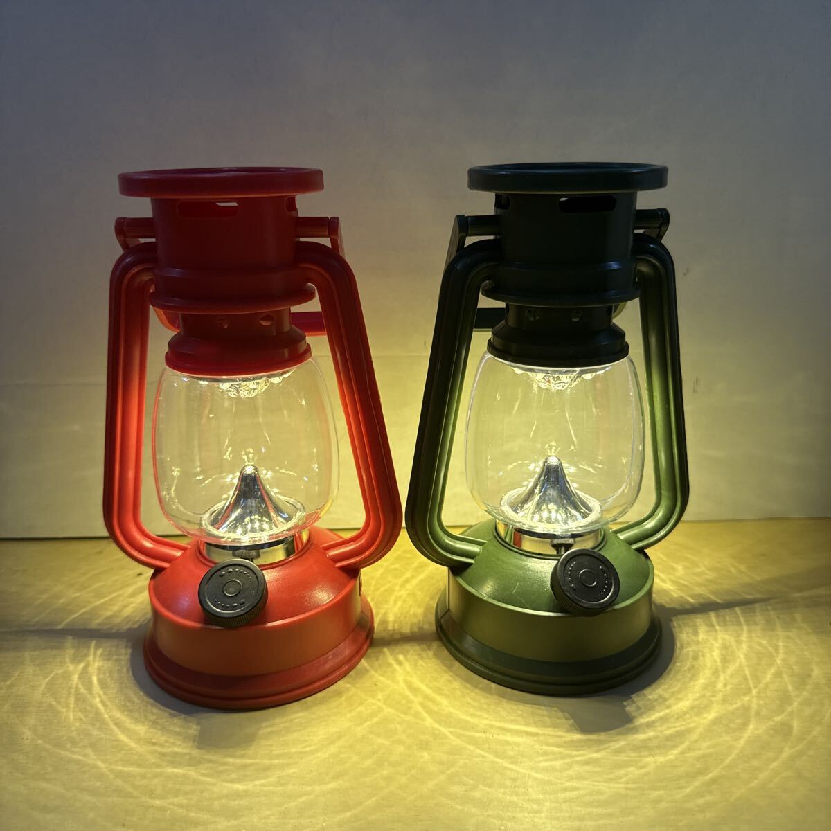 △ LEDクラシックランタン 電池式 光量強め レッド グリーン 中古美品 拍卖