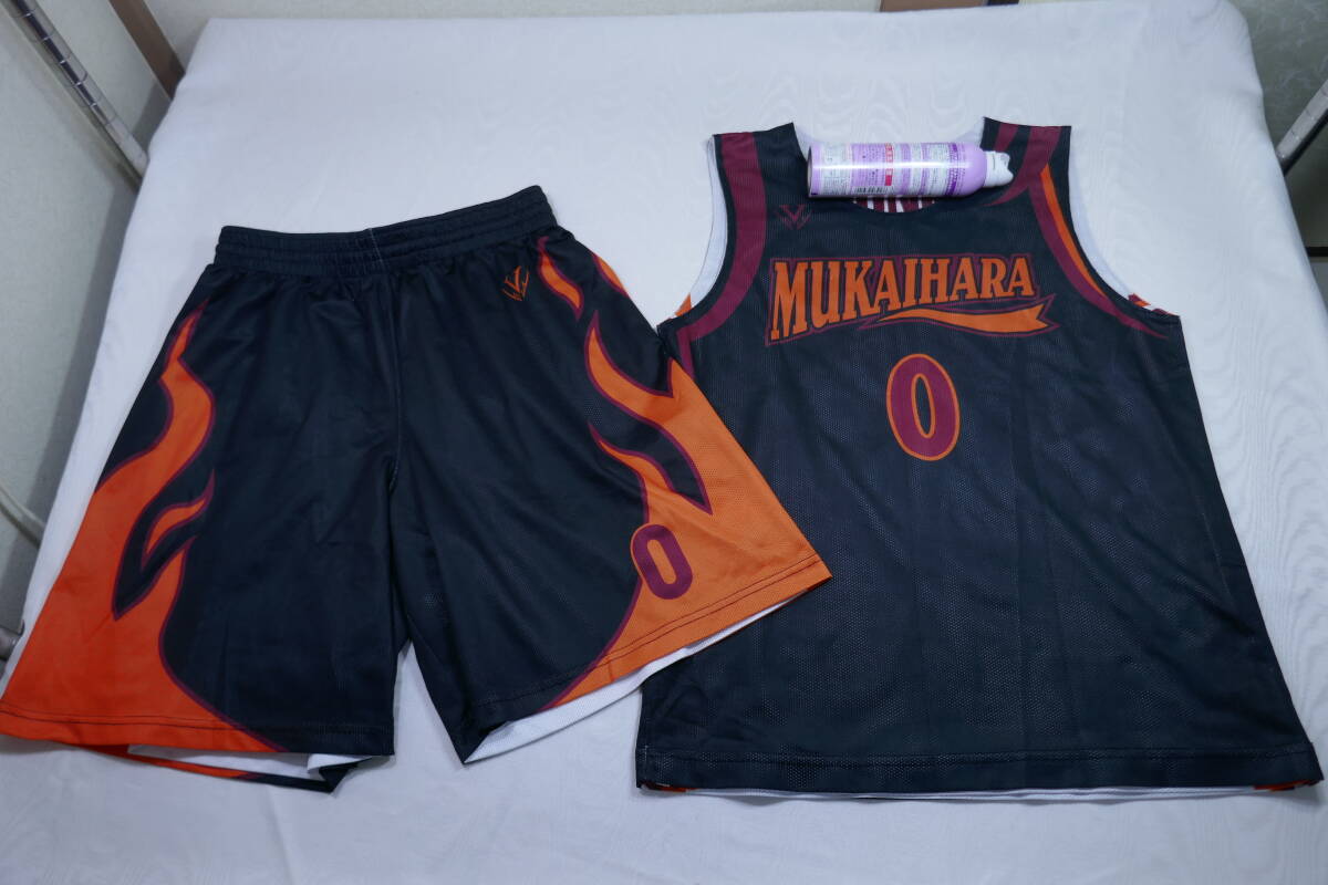 美品 男子バスケ部 メッシュ リバーシブル ユニフォーム シャツ(Lサイズ) パンツ(LLサイズ) 部活 試合 大会 VAYoreLA バイオレーラ拍卖