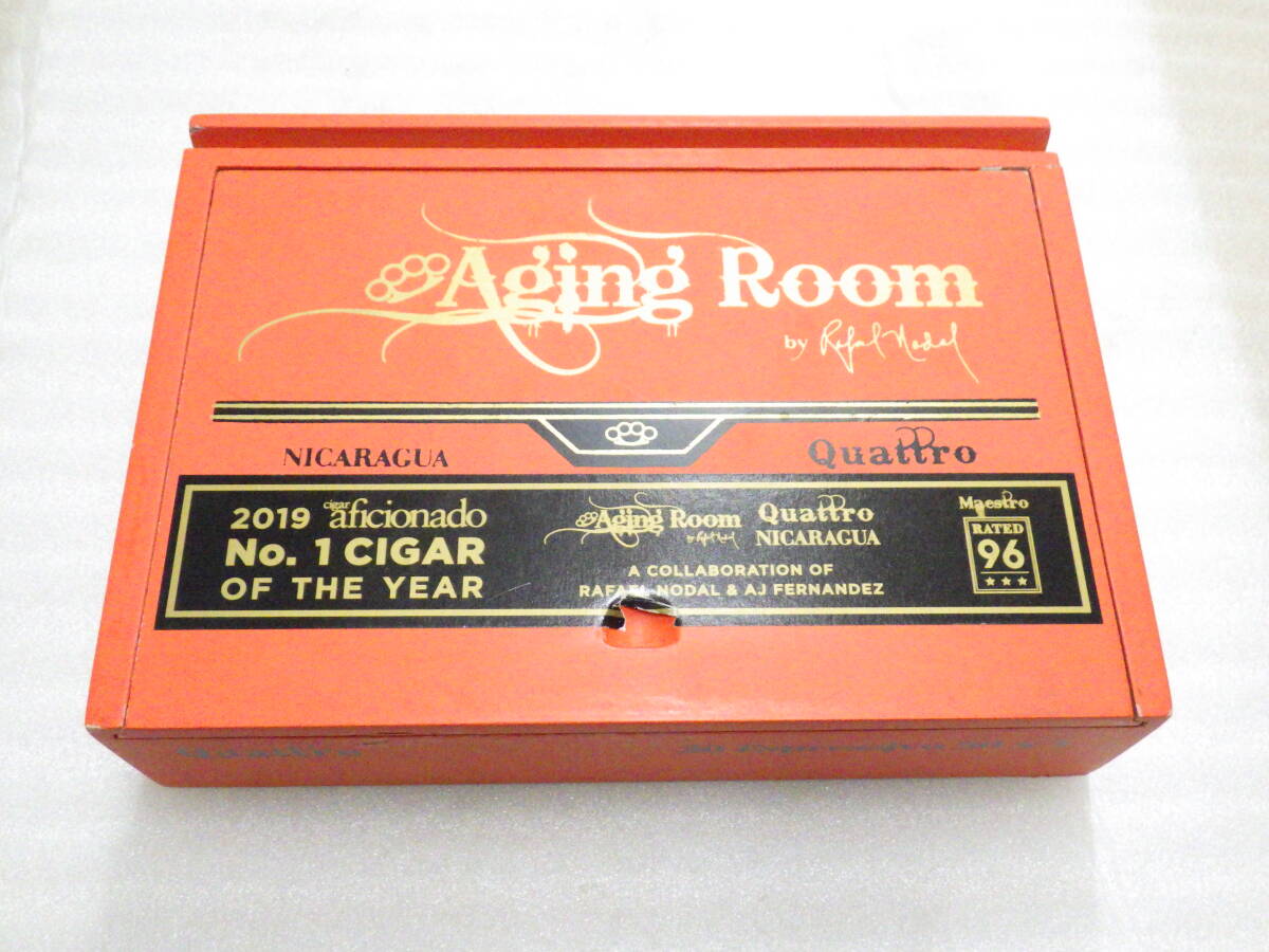 ⑯ シガー 空き箱 Aging Room NICARAGUA QUATTRO エイジングルーム 葉巻 小物入れ拍卖