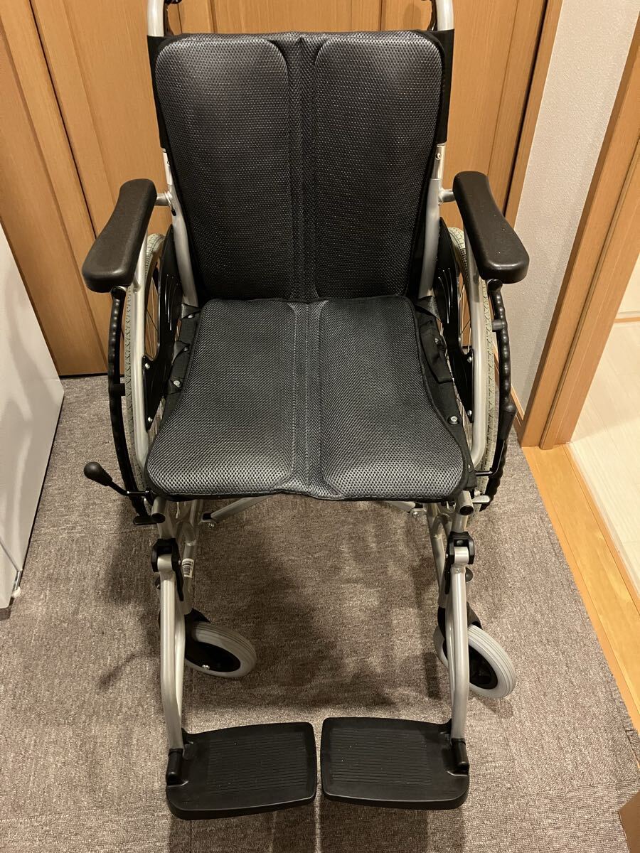 車いす 移動 アルミ製 折り畳み式 WHS07-GY Tacaof 拍卖