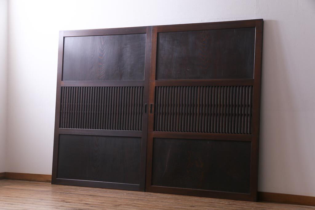 R-035999 和製アンティーク ケヤキ・杉材 堅牢な雰囲気が漂う障子帯戸2枚セット(板戸)(R-035999)拍卖