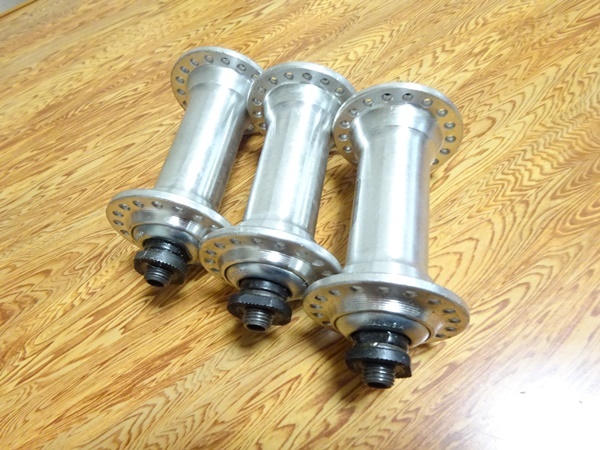 ▲未組立品 シマノ HB-RM40 前ハブ3個セット 36H 年式古い▲980              拍卖