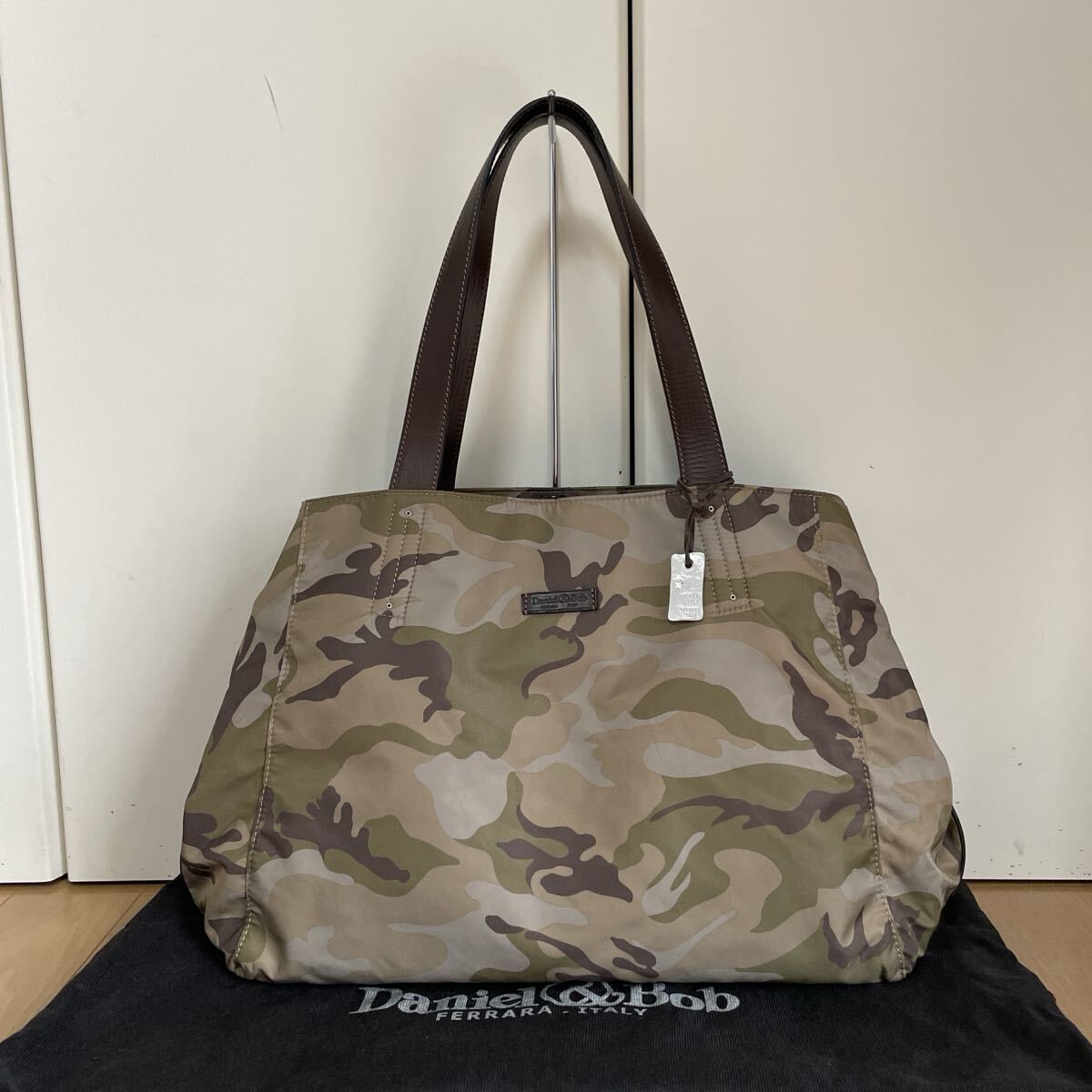 お値引き交渉歓迎 ダニエル&ボブ ミメティック カモ柄トート中古 Daniel & Bob拍卖