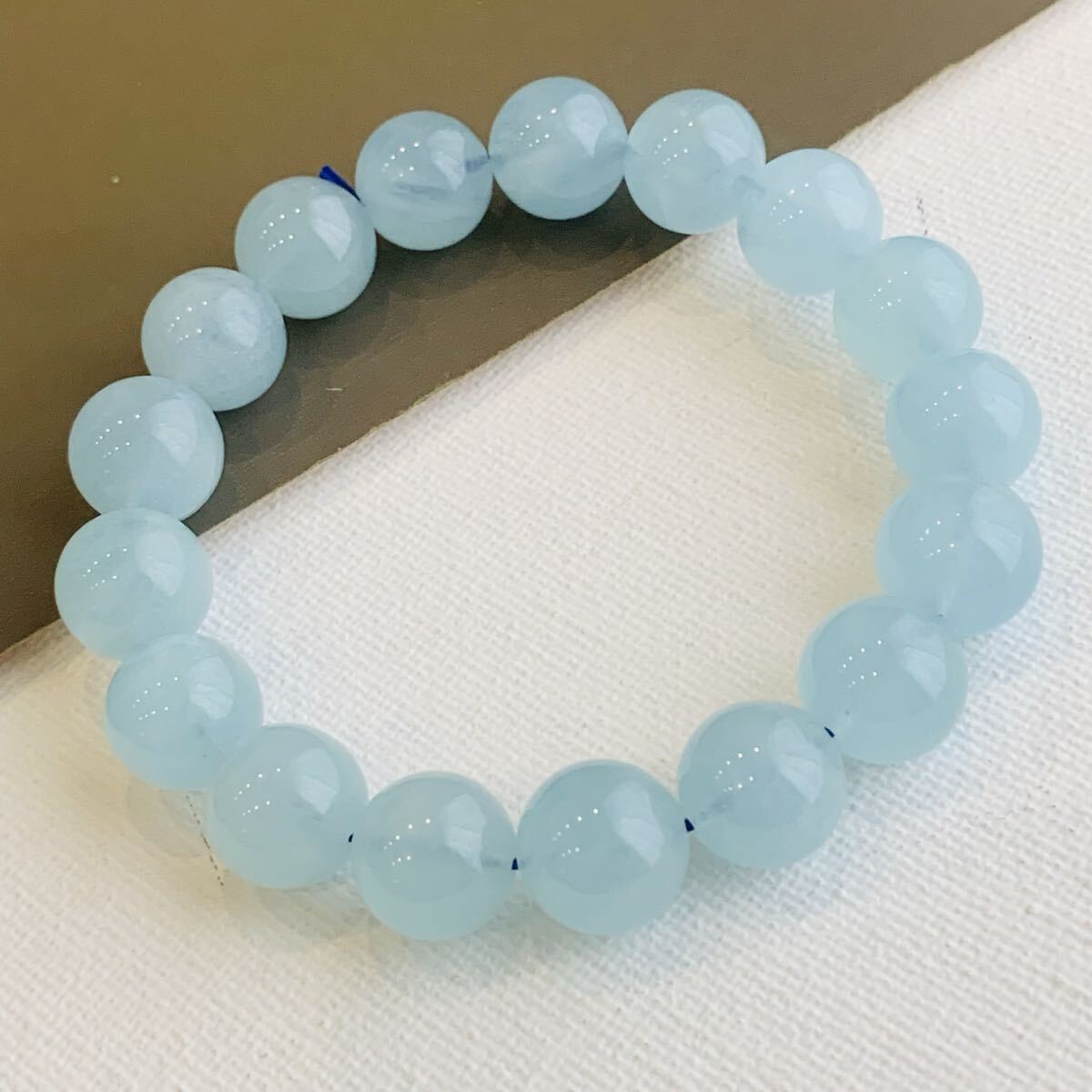 アクアマリン ベビーブルー ブレスレット パワーストーン 大玉12㍉  ヒーリング 平和 開運 癒し 天然水晶【K301】17cm拍卖