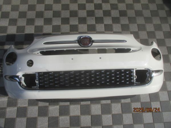 ■フィアット 500 フロントバンパーカバー 中古 735619491 735619520-HS 部品取あり フロントグリル ■拍卖