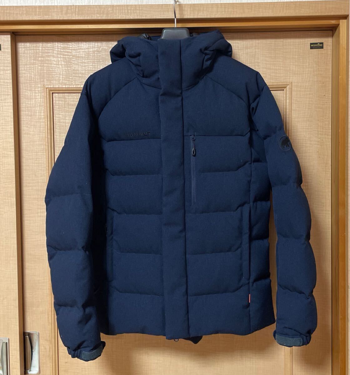 【美品】マムート ダウンジャケット Roseg IN Hooded Jacket asia M拍卖