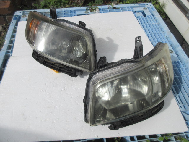 送料無料★ ゼスト JE1 コイト100-22621 左右セット ヘッドライト 管番1025プレ拍卖