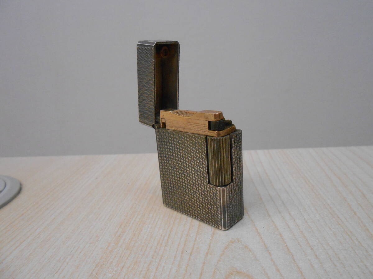 31598 S.T.Dupont デュポン ライター LINE1 ショート シルバー ウェーブカット 波 小型 火花確認済 喫煙具 インテリア オシャレ 付属品無拍卖