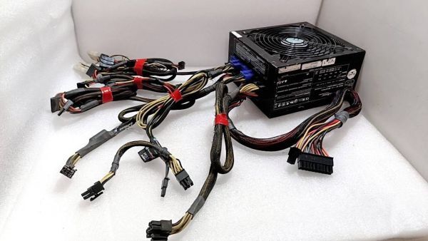 K6 SILVER STONE 750W SST-ST75F-P PC用 電源BOX 電源ユニット拍卖