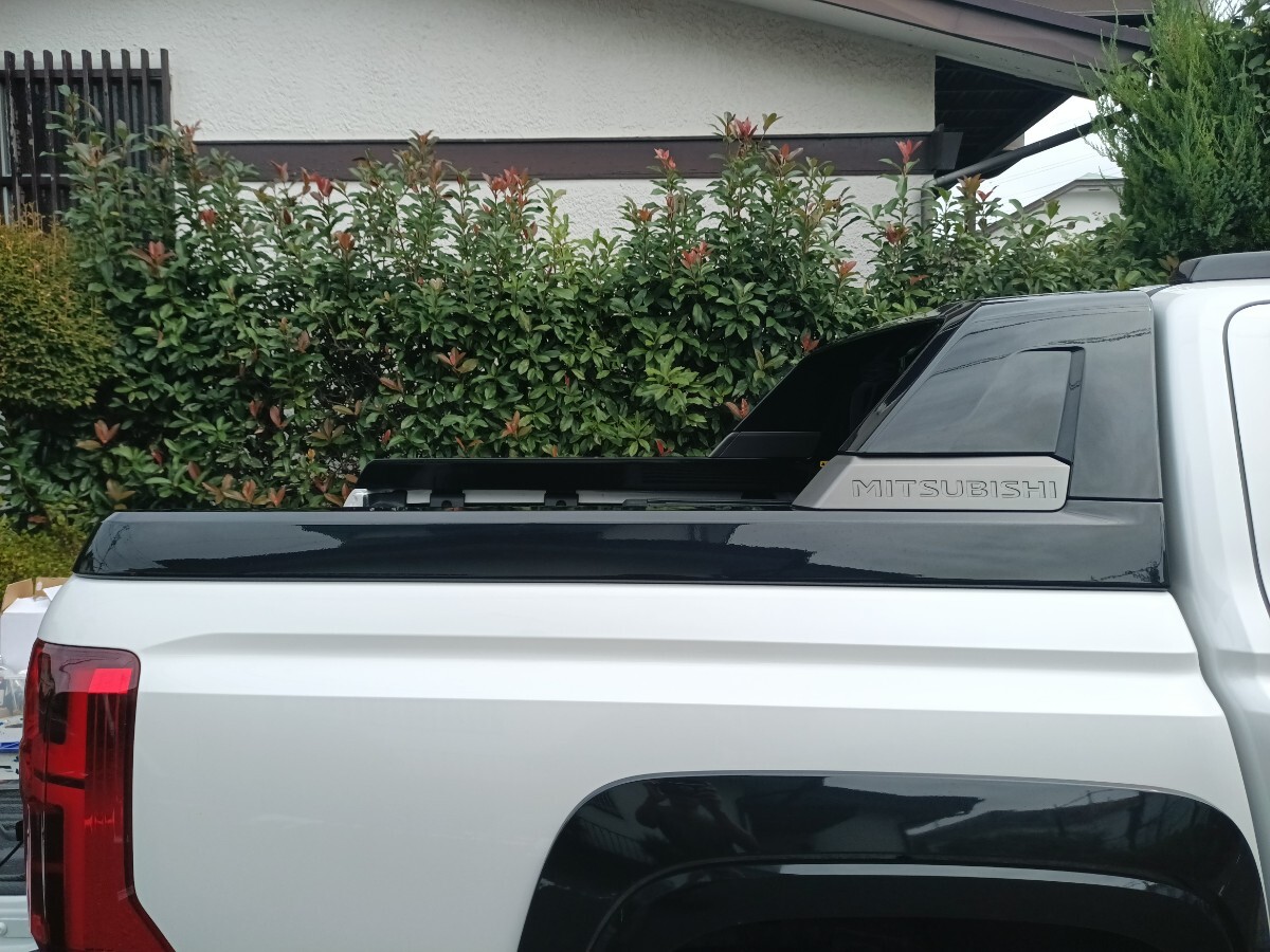 三菱トライトン GSR純正オプション スタイリングバー拍卖