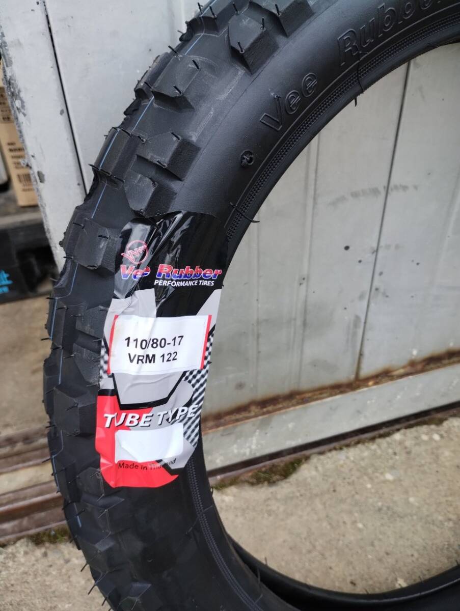 送料込新品 110/80-17 57J VRM-122 レアサイズオフロードタイヤ ビーラバー Vee Rubber 拍卖