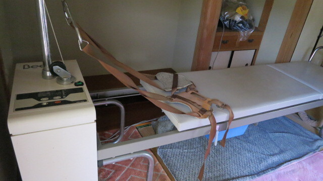 電動自動牽引装置 頸椎牽引 首牽引 リハビリ 整骨院 TRX-100 平和電子工業 直接引き取り限定拍卖