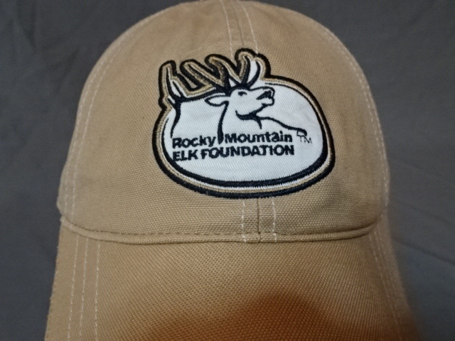 激レア USA購入 大自然の宝庫 アメリカ エゾ鹿 環境保護団体【Rocky Mountain Elk Foundation】【RMEF】鹿絵柄ロゴ刺繍入りCAP 中古良品拍卖