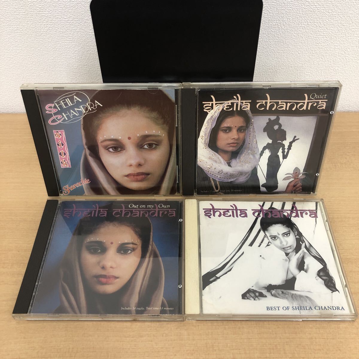 Y1017A シーラ・チャンドラ SHEILA CHANDRA CD 4巻セット SILK/QUIET/OUT ON MY OWN/BEST OF SHEILA CHANDRA/洋楽 MNW 拍卖