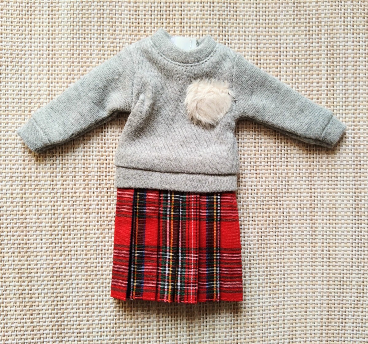 リカちゃんキャッスル アウトフィット 開封済み-G 22cmサイズ拍卖