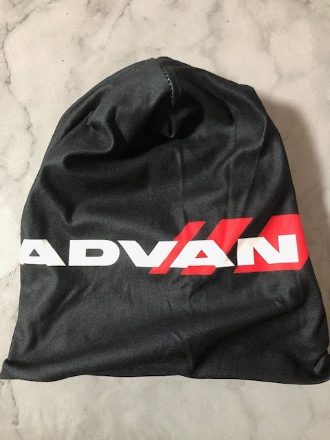 少し難ありでお安く!送料無料!オフ会で目立つ!誰も持ってない?ADVAN アドバンロゴ 黒 キャップ 帽子 ニット帽 ネオバ拍卖