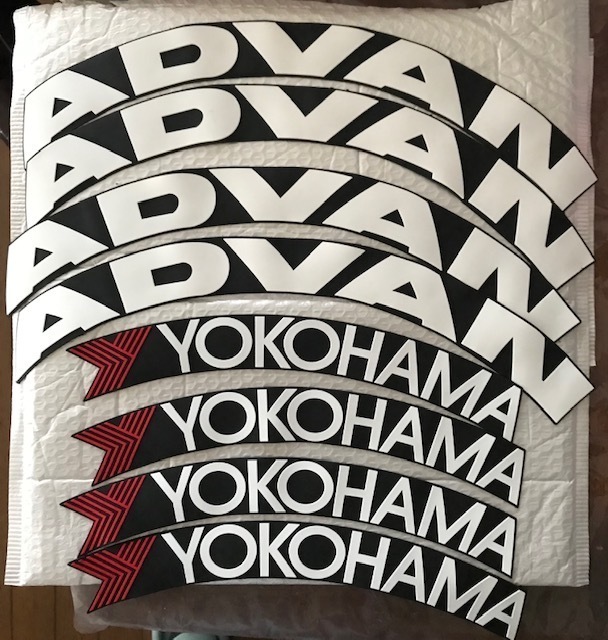 限定値下げ特価!!ヨコハマ アドバン YOKOHAMA ADVANロゴ タイヤ用ラバーデカール 検索用:レタリング ステッカー 拍卖