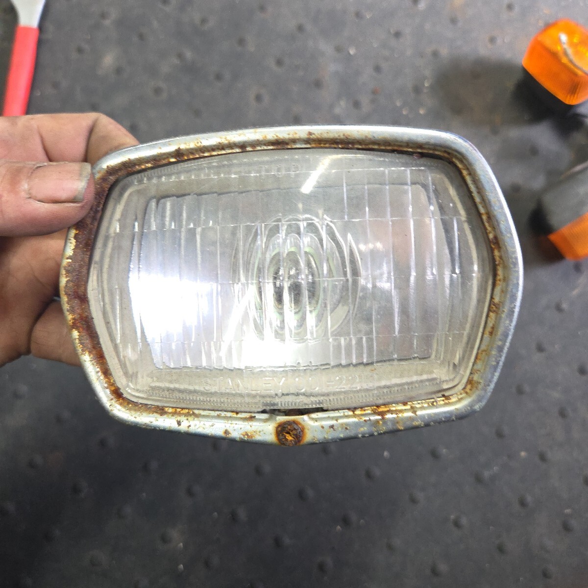 ヤマハ パッソーラ ヘッドライト 2T4.-173 6V拍卖