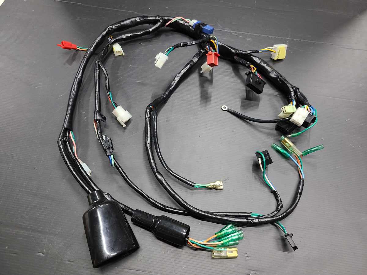 CBR400F CBR400F2 強化メインハーネス 新品 NC17拍卖