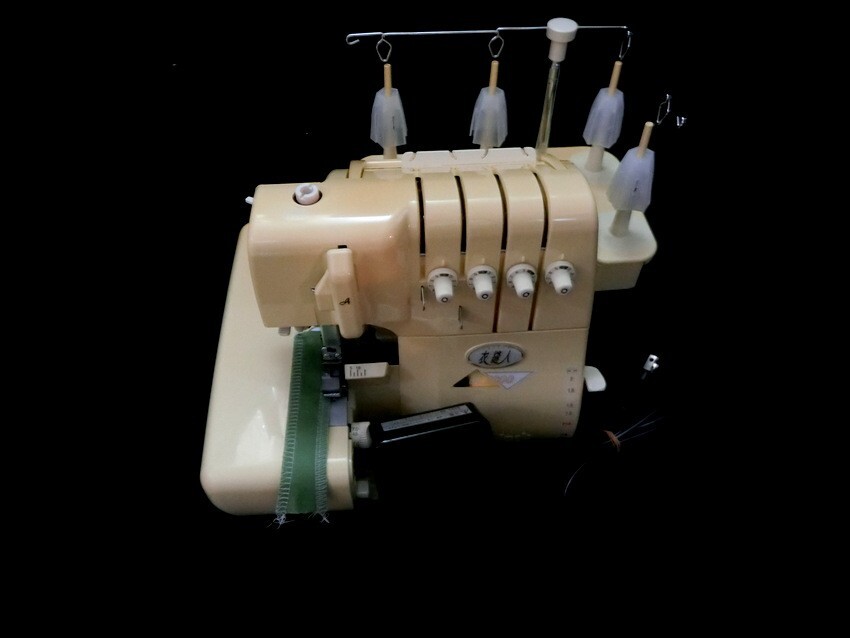 一律送料有 JUKI 衣縫人 BL5600 フットコントローラー付 ジューキ イホウジン ハンドクラフト 縫製 【F141】拍卖