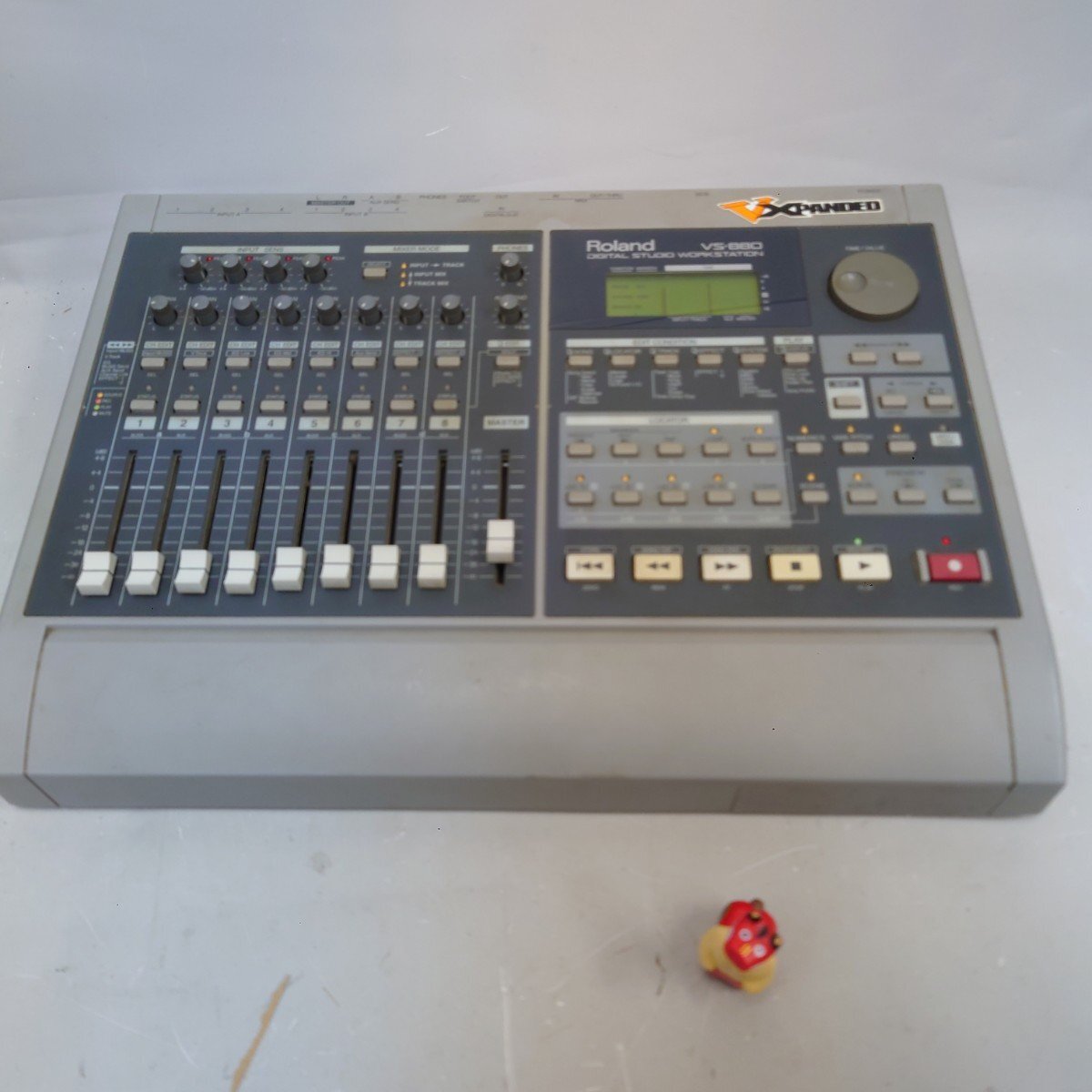 Roland VS-880 動作品 本体のみ デジタルマルチトラックレコーダー レコーディング機器 ローランド(z-2334)拍卖