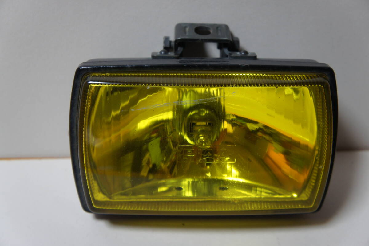旧車 PIAA 角型イエローフォグランプ(スポット) H3ハロゲン 1個 中古品拍卖