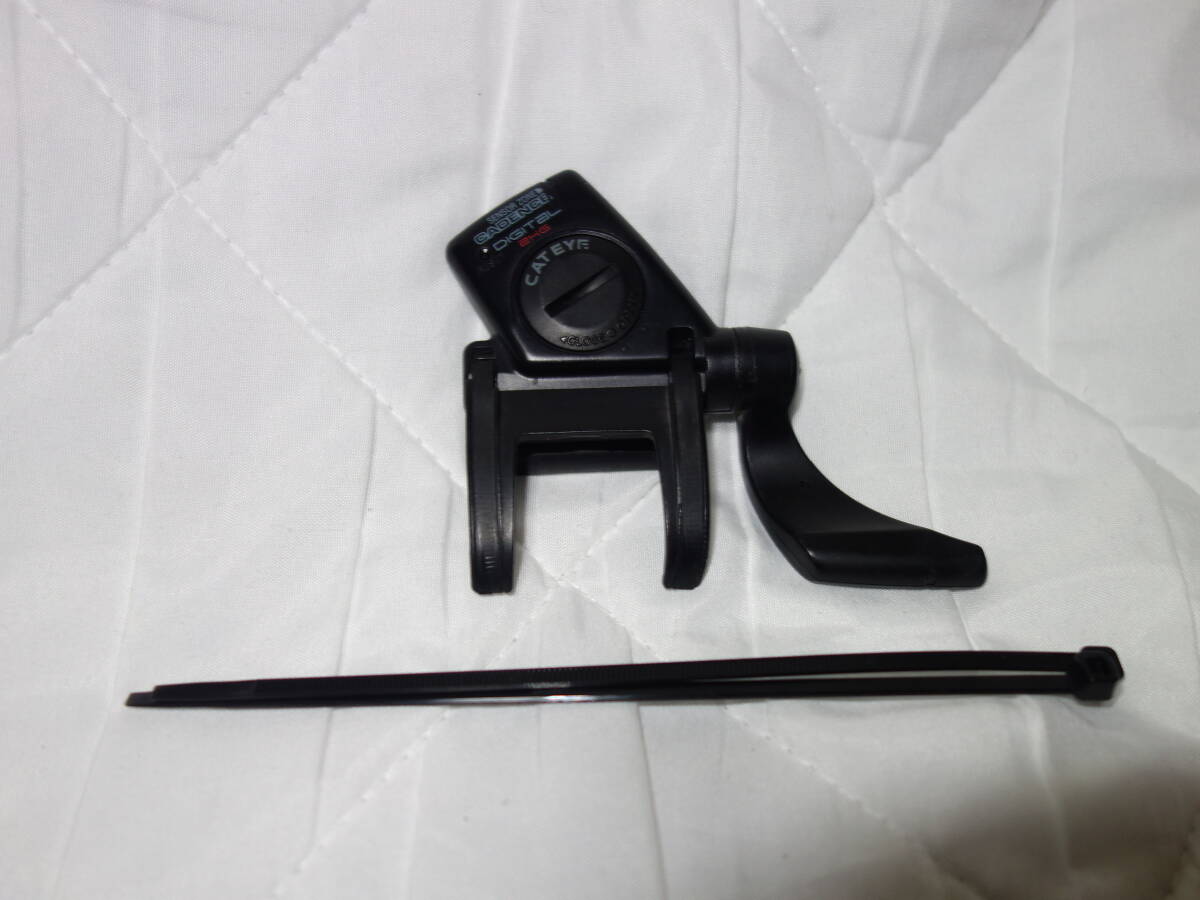 送料出品者負担 キャットアイ スピ^-ドケイデンスセンサー ISC-10 センサー部分のみ拍卖