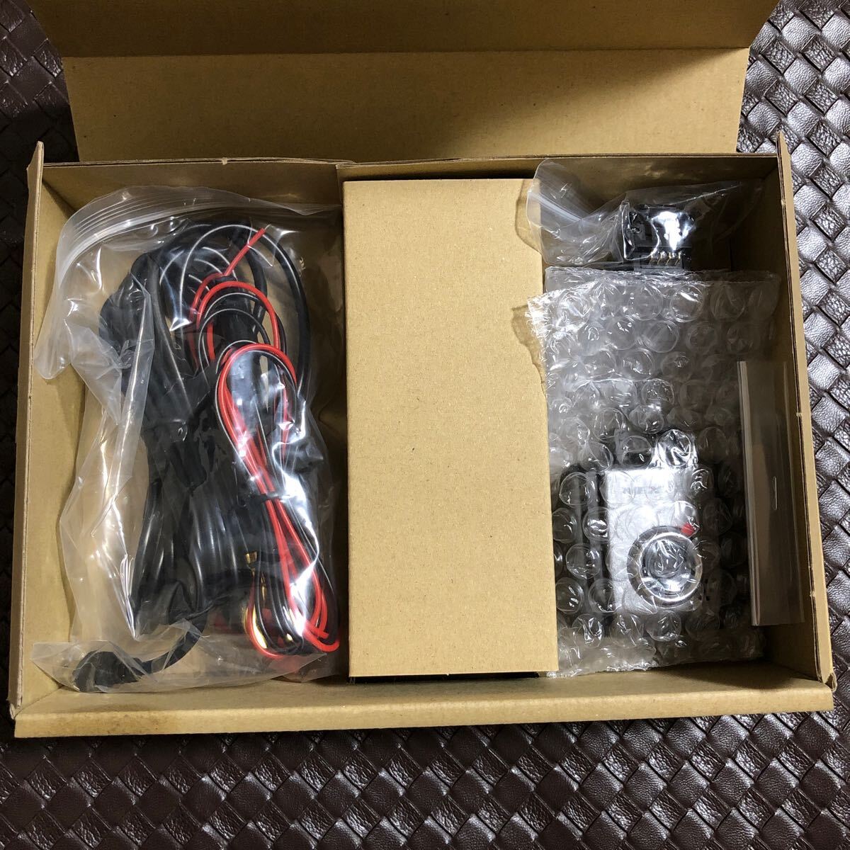 50427UPG1100 FRC エフ・アール・シー NX-DRW2 日本製 ドライブレコーダー ドラレコ 直接電源タイプ コンパクト 小型 200万画素 CMOS 新品拍卖