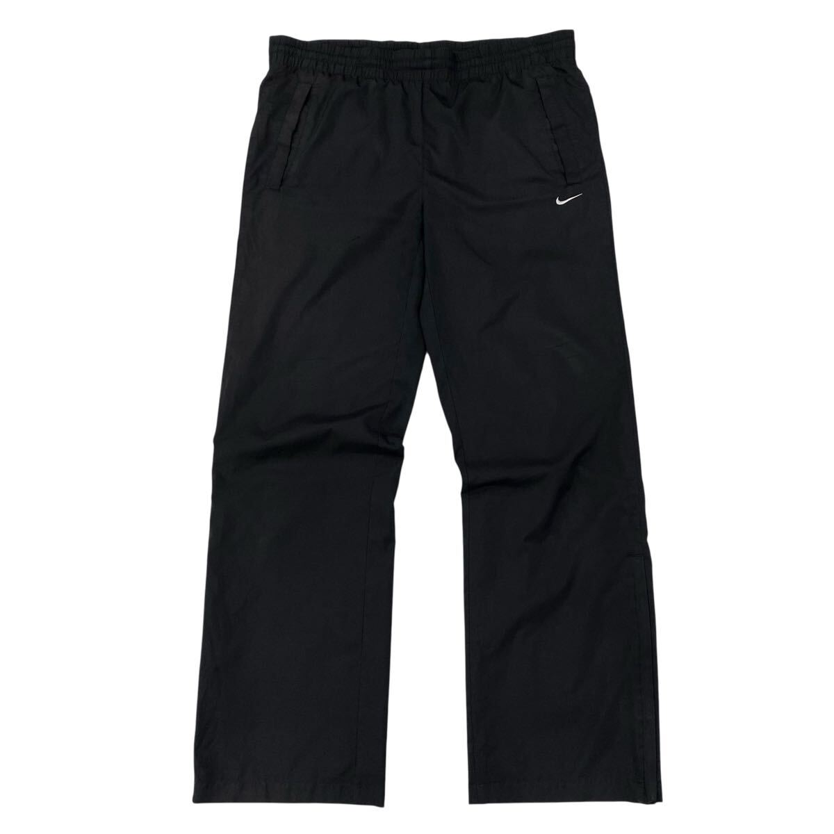 NIKE(ナイキ)ナイロンパンツ トレーニングウェア 刺繍ロゴ メンズM ブラック拍卖