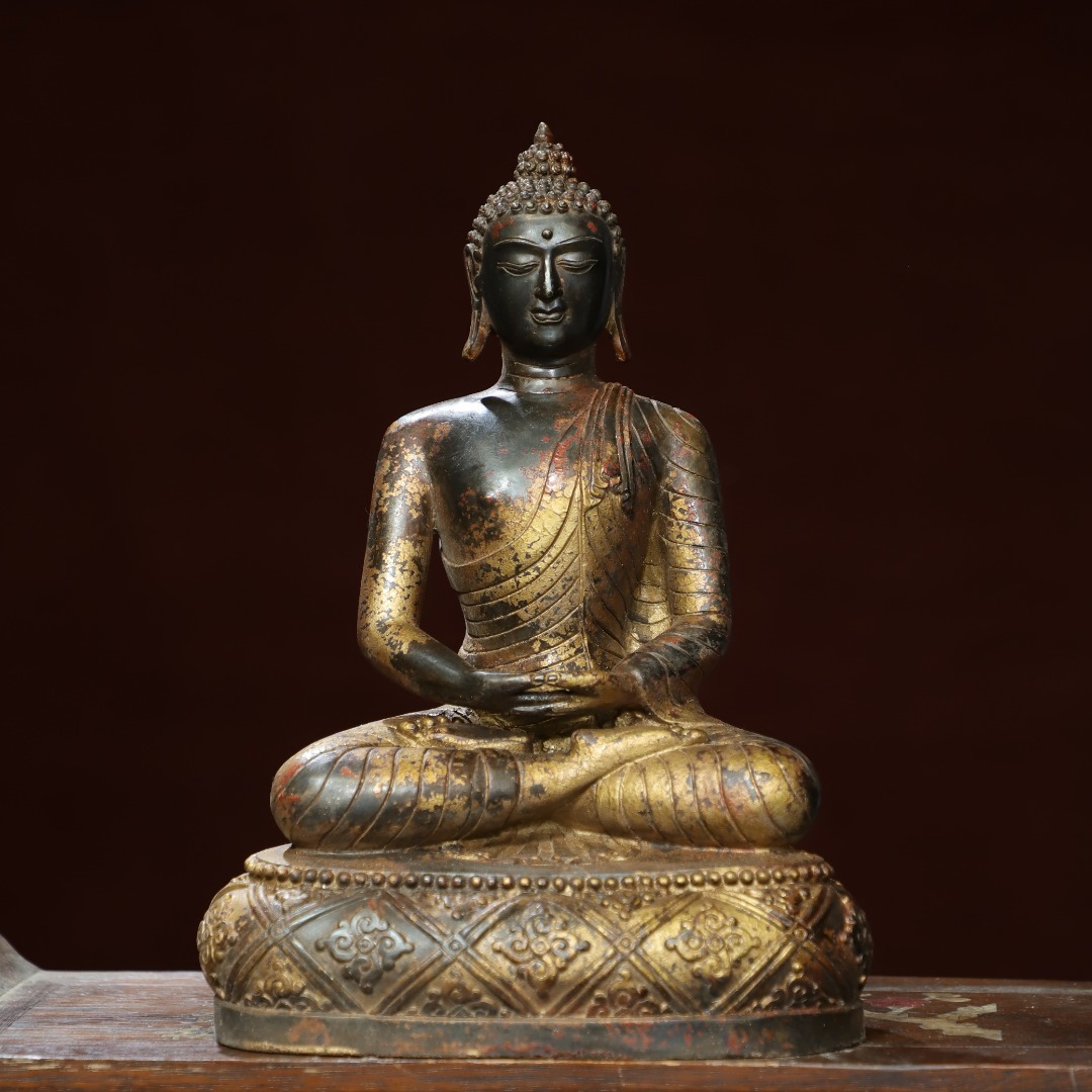 館蔵 古銅彫 拓金 釋迦牟尼 仏像 宗教 古董品 時代物 賞物 貴重 稀少珍品 中国古美術 古美味 蔵出拍卖