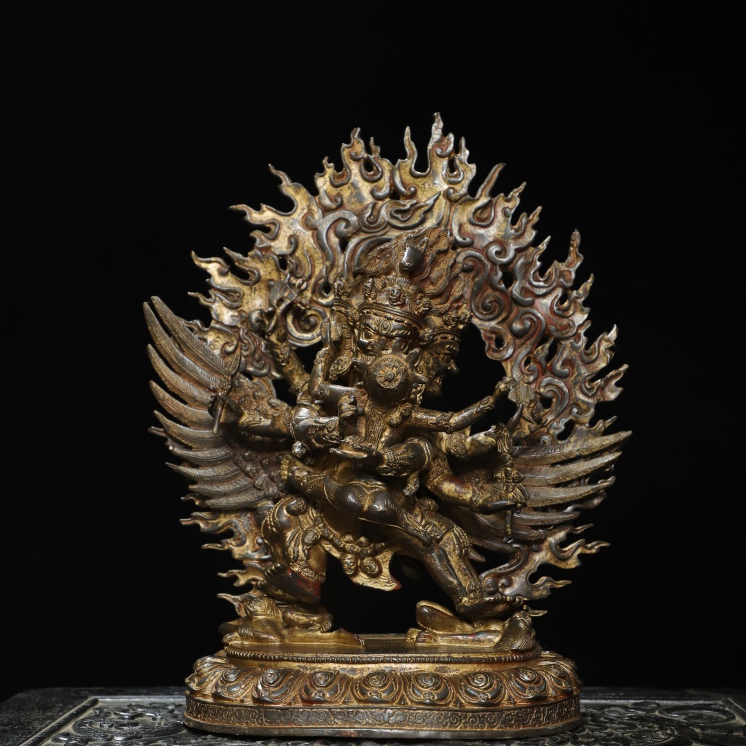 館蔵 古銅彫 泥金 金剛 仏像 古董品 時代物 賞物 貴重 稀少珍品 中国古美術 古美味 蔵出拍卖
