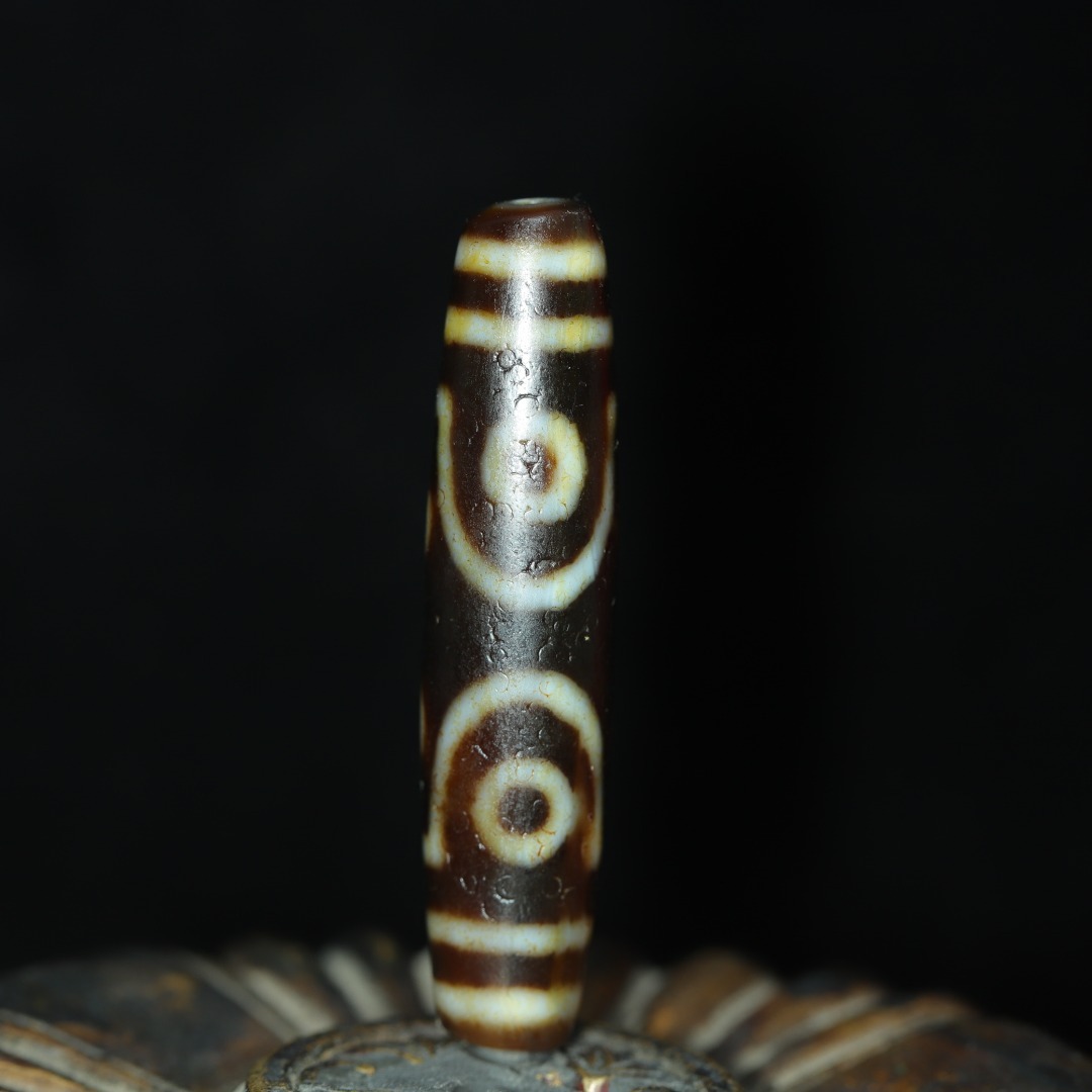 館蔵 七眼天珠 風水開運 自然風化 高油 根付 古董品 時代物 賞物 貴重 稀少珍品 中国古美術 古美味 蔵出拍卖