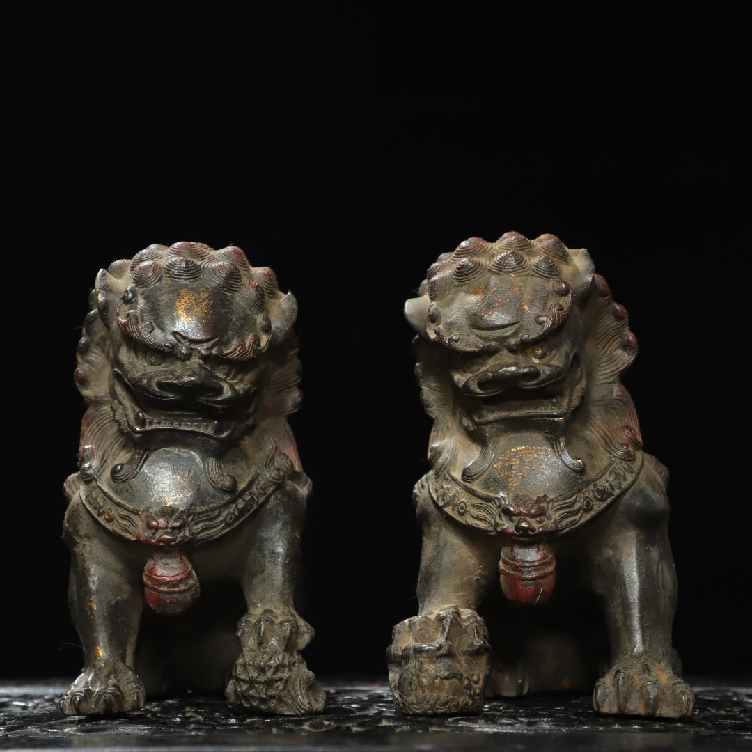 館蔵 古銅彫 拓金 獅子 擺件 時代物 古置品 賞物 貴重 稀少珍品 中国古美術 古美味 蔵出拍卖