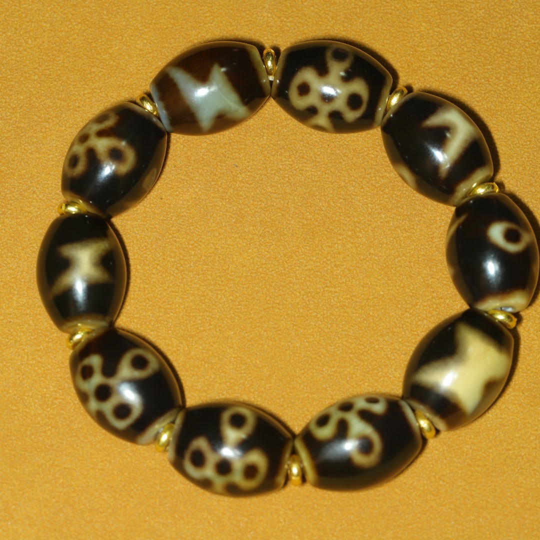 館蔵 五眼閃電天珠 手鏈 風水開運 自然風化 高油 根付 古董品 時代物 賞物 貴重 稀少珍品 中国古美術 古美味 蔵出拍卖