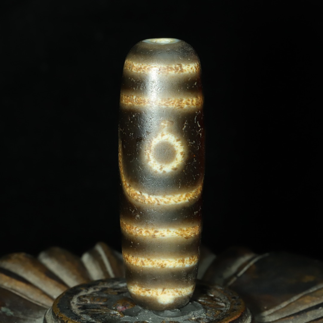 館蔵 兩眼天珠 風水開運 自然風化 高油 根付 古董品 時代物 賞物 貴重 稀少珍品 中国古美術 古美味 蔵出拍卖