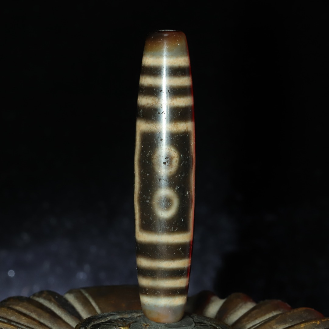館蔵 五眼天珠 風水開運 自然風化 高油 根付 古董品 時代物 賞物 貴重 稀少珍品 中国古美術 古美味 蔵出拍卖