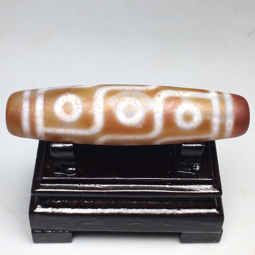 館蔵 九眼天珠 風水開運 自然風化 高油 根付 古董品 時代物 賞物 貴重 稀少珍品 中国古美術 古美味 蔵出拍卖