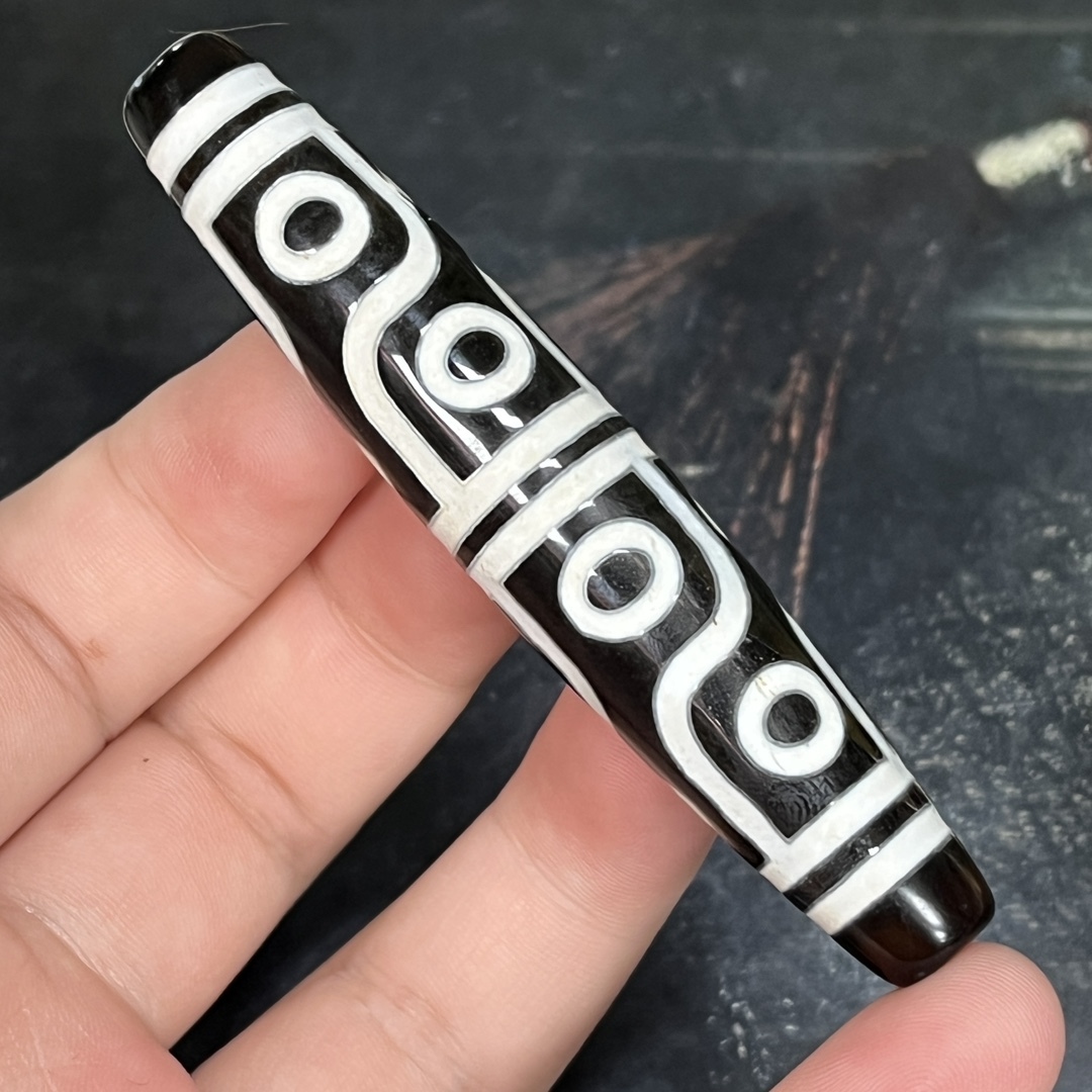 館蔵 十二眼天珠 風水開運 自然風化 高油 根付 漆器盒 時代物 古置品 賞物 貴重 稀少珍品 中国古美術 古美味 蔵出拍卖