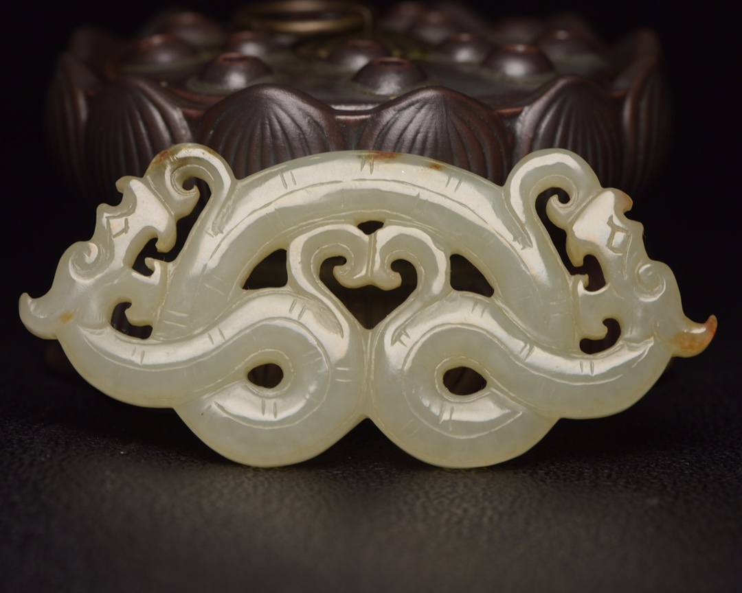 館蔵 和田玉彫 雙龍佩 時代物 古置品 賞物 貴重 稀少珍品 中国古美術 古美味 蔵出拍卖