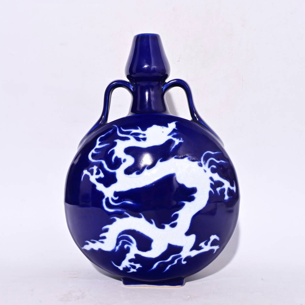 館蔵 元代 藍釉 龍紋 扁瓶 古陶瓷品 陶藝 古董品 時代物 賞物 貴重 稀少珍品 中国古美術 古美味 蔵出拍卖