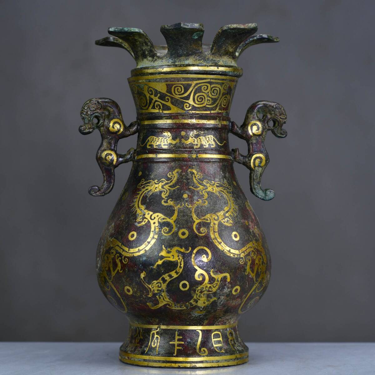 館蔵 戰漢 青銅器 錯金 蓮蓋壺 古董品 時代物 賞物 貴重 稀少珍品 中国古美術 古美味 蔵出拍卖