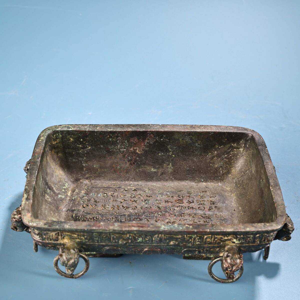 館蔵 青銅器 銘文 食盤 古董品 時代物 賞物 貴重 稀少珍品 中国古美術 古美味 蔵出拍卖