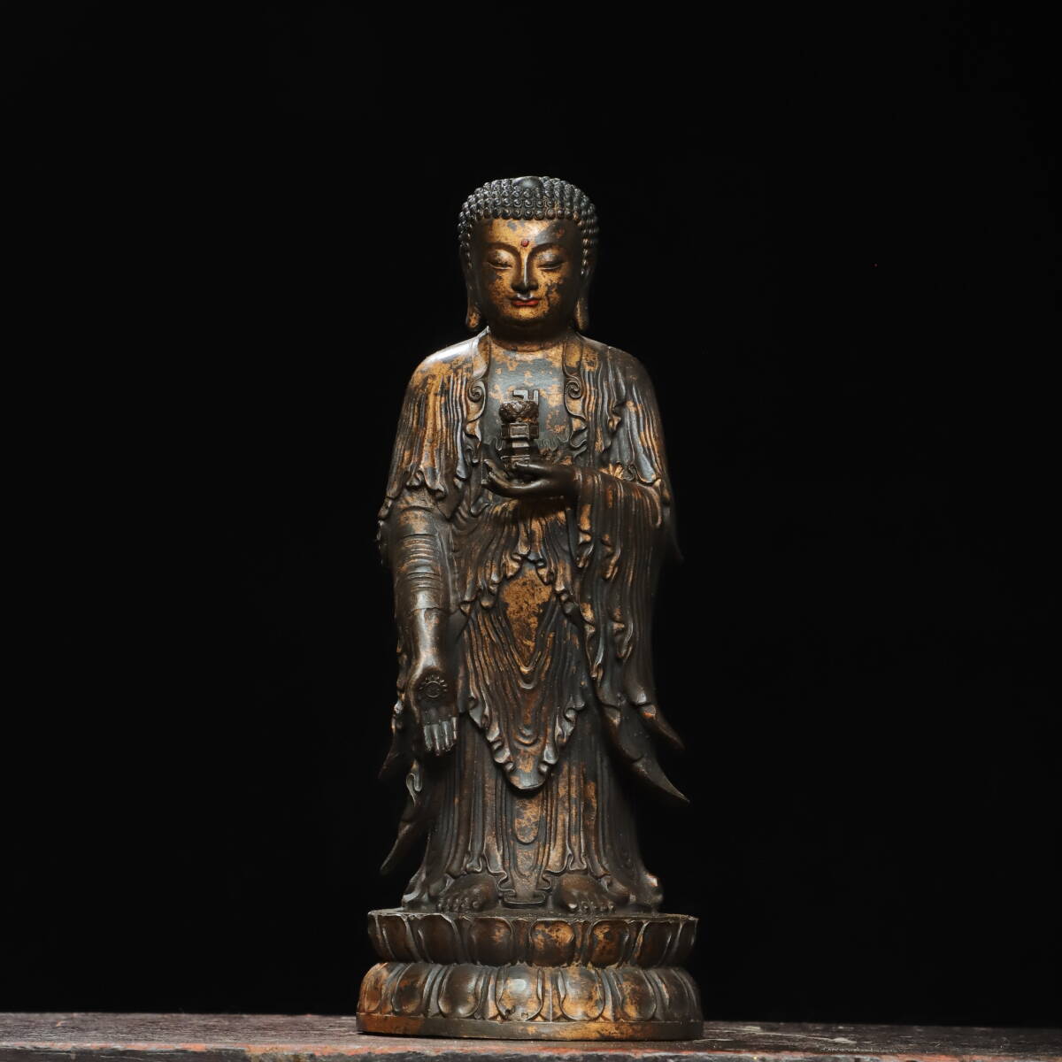 館蔵 古銅彫 拓金 阿彌陀仏 仏像 古董品 時代物 賞物 貴重 稀少珍品 中国古美術 古美味 蔵出拍卖