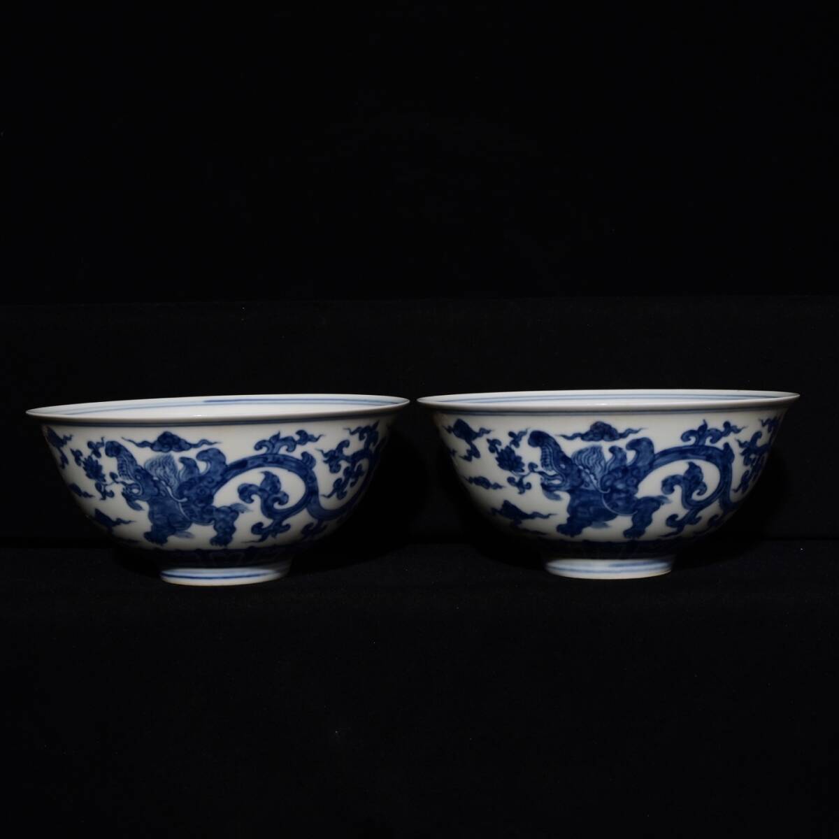 館蔵 明代 成化 青花 龍紋 碗 古陶瓷品 陶藝 古董品 時代物 賞物 貴重 稀少珍品 中国古美術 古美味 蔵出拍卖