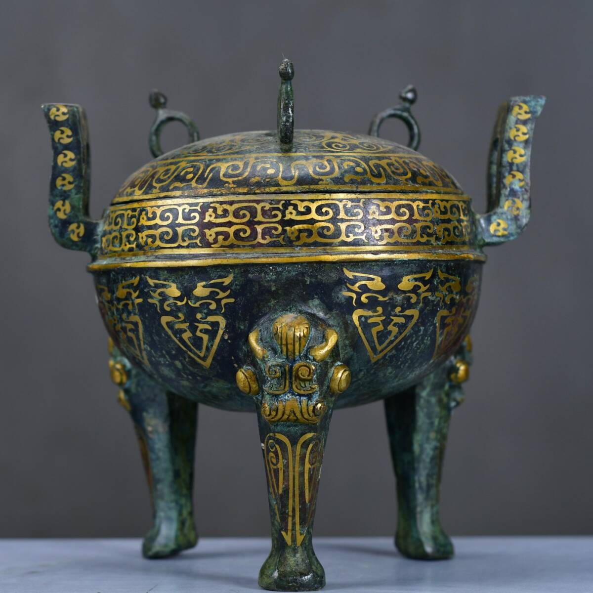 館蔵 漢代 青銅器 錯金 三足鼎 古董品 時代物 賞物 貴重 稀少珍品 中国古美術 古美味 蔵出拍卖