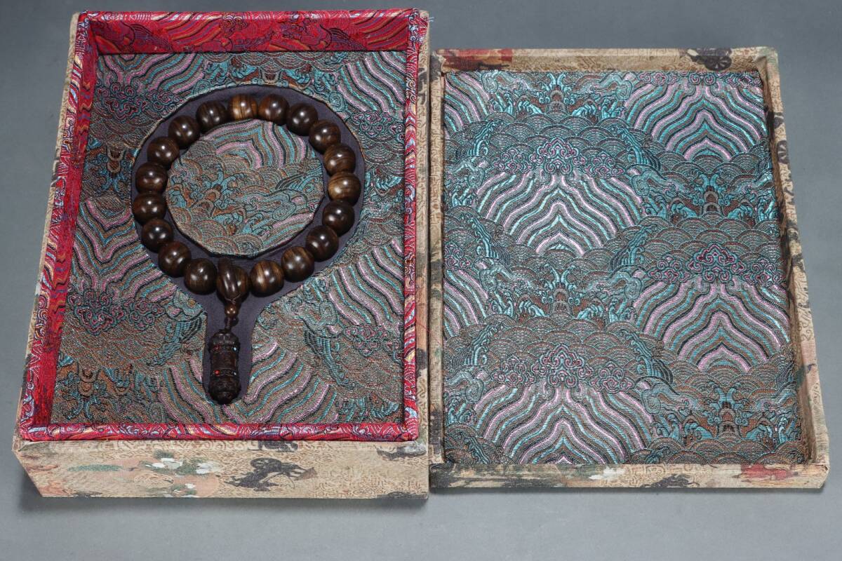 館蔵 沈香木彫 手持 天珠 古董品 時代物 賞物 貴重 稀少珍品 中国古美術 古美味 蔵出拍卖