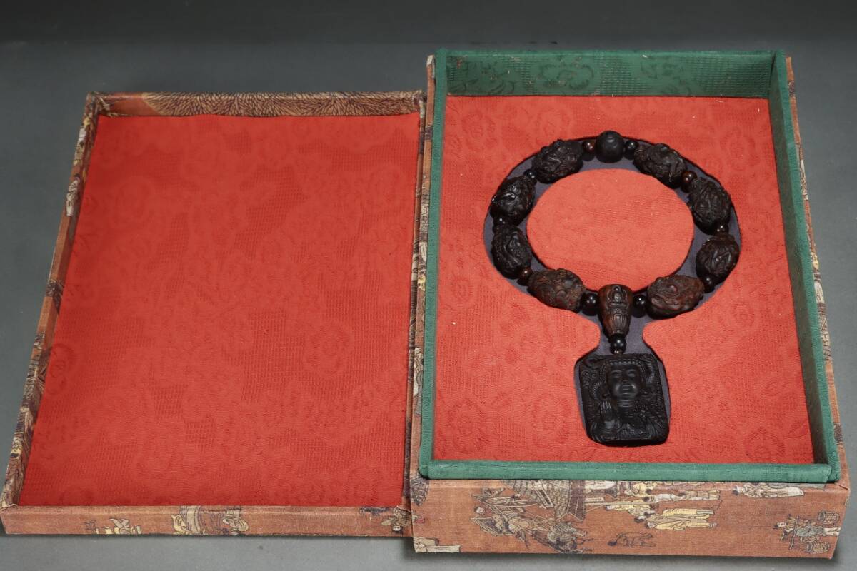 館蔵 沈香木彫 手持 如來仏祖 古董品 時代物 賞物 貴重 稀少珍品 中国古美術 古美味 蔵出拍卖