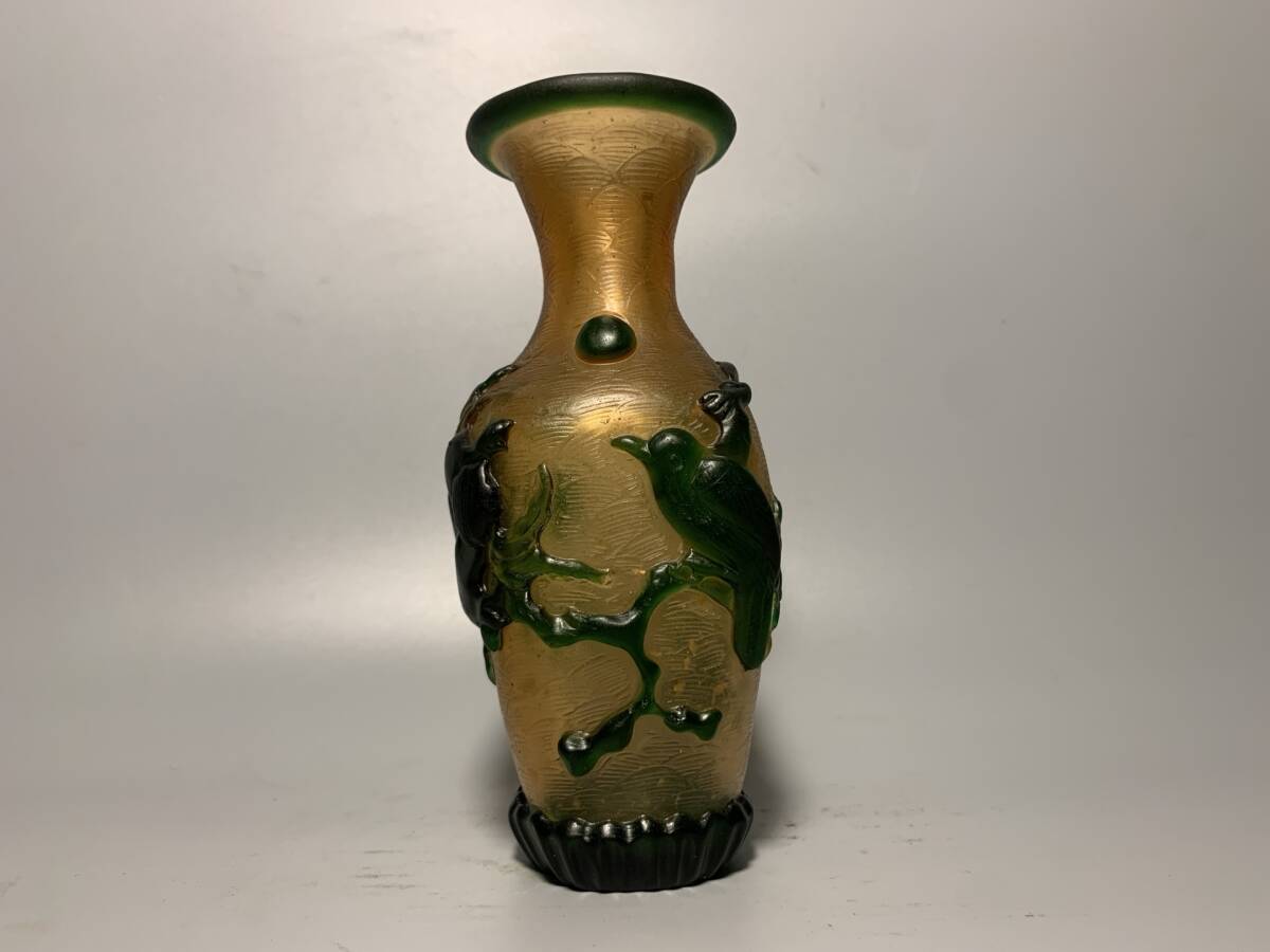 館蔵 琉璃彫 花瓶 古董品 時代物 賞物 貴重 稀少珍品 中国古美術 古美味 蔵出拍卖