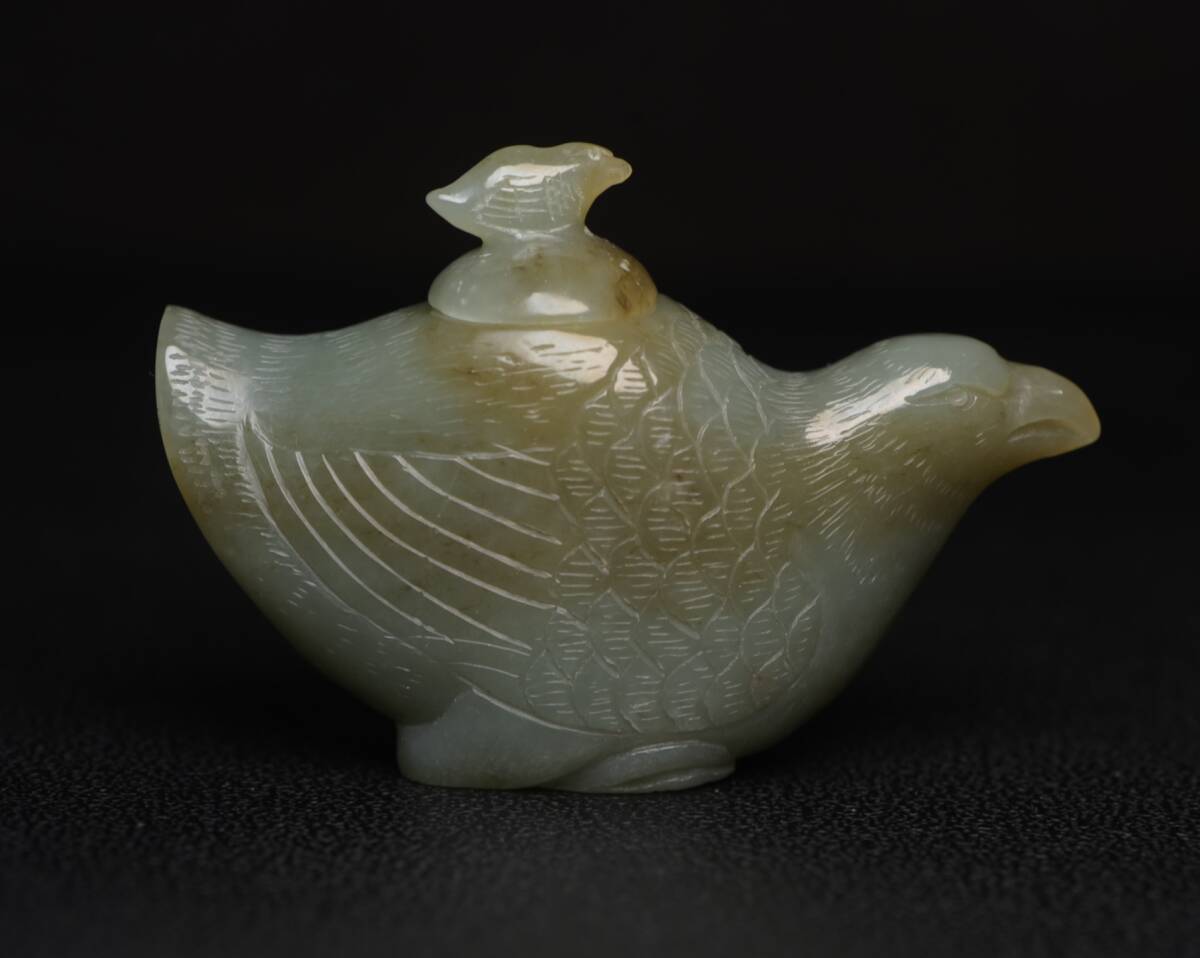 館蔵 和田玉彫 壺 古董品 時代物 賞物 貴重 稀少珍品 中国古美術 古美味 蔵出拍卖