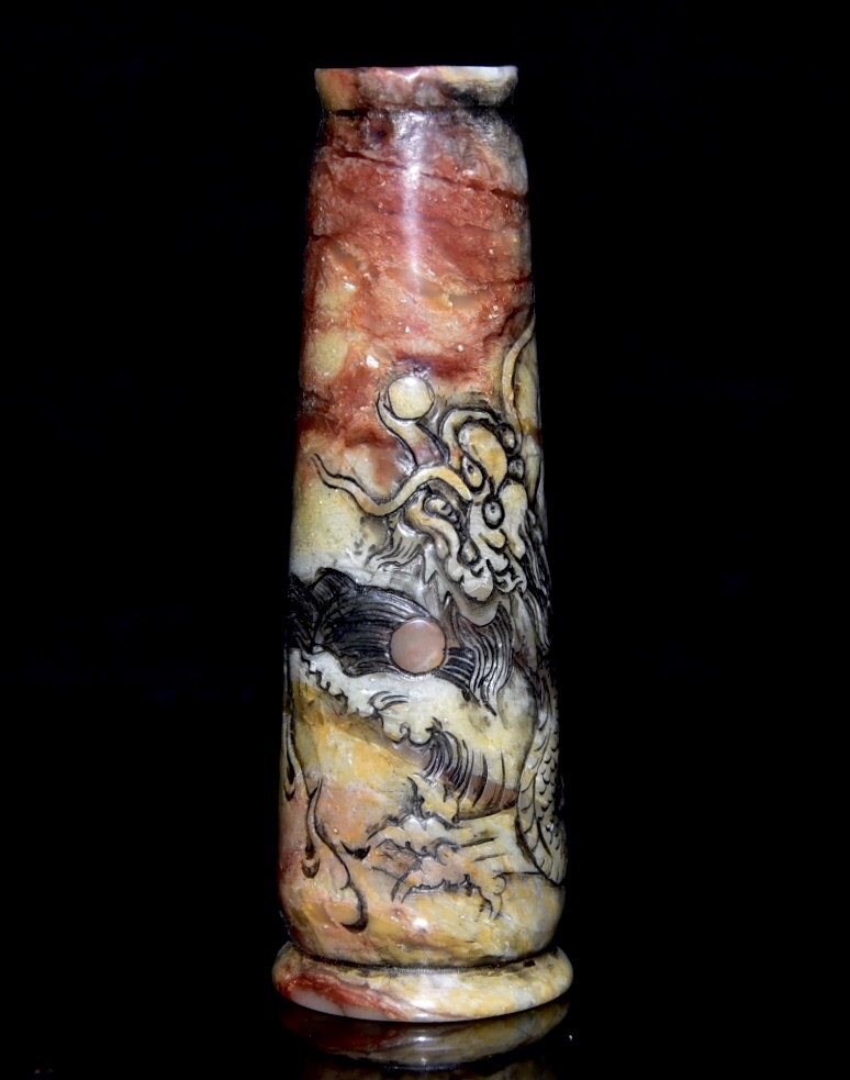 館蔵 寿山石彫 靈紋 筆筒 古董品 時代物 賞物 貴重 稀少珍品 中国古美術 古美味 蔵出拍卖